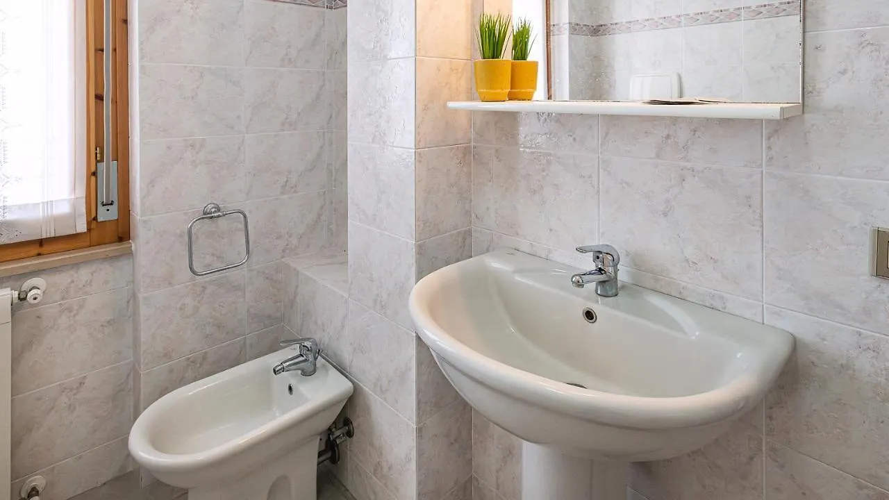Goya 21 Apartment Alghero 0*,
